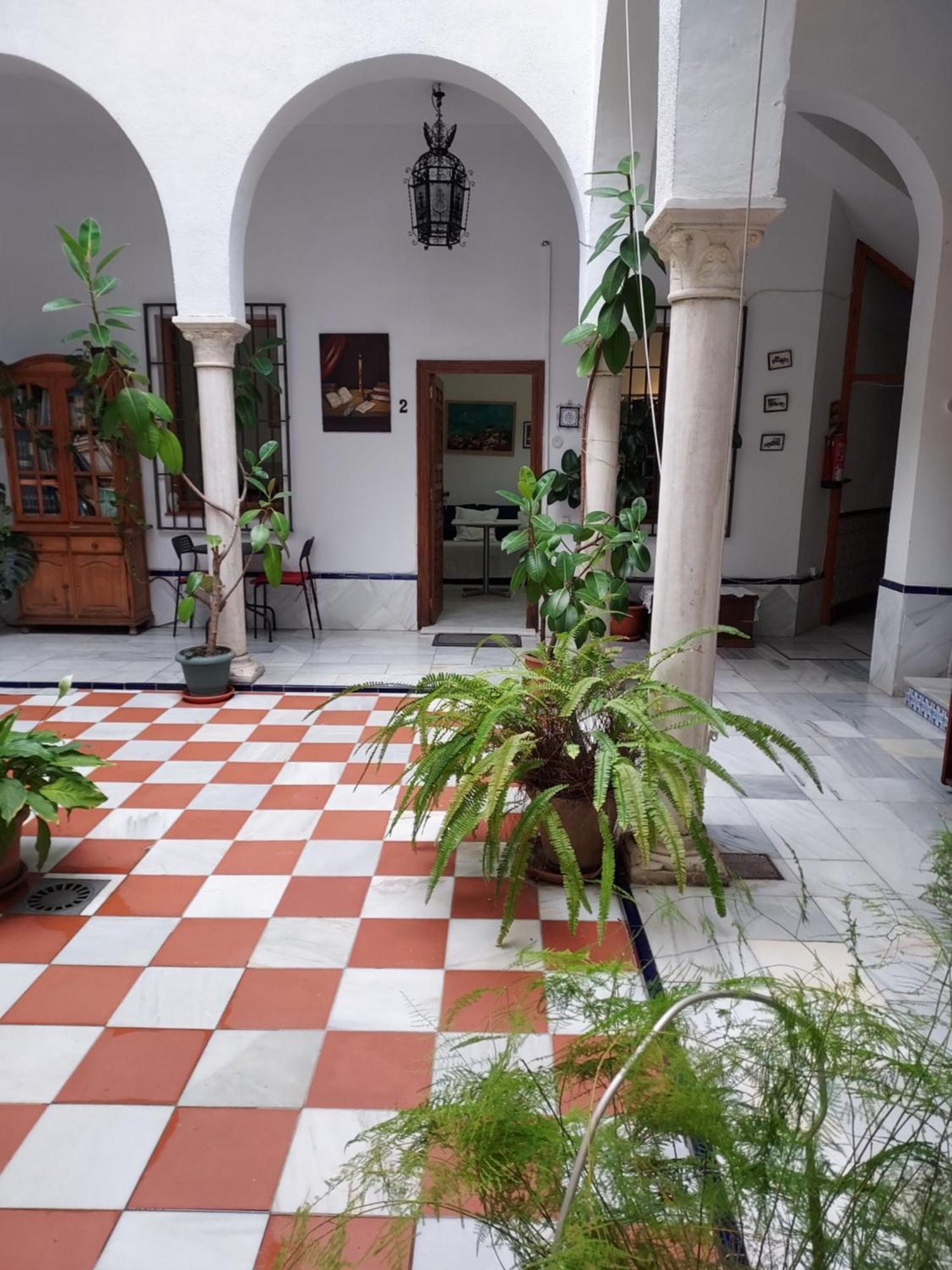 Patio Sevillano Flores Appartement Sevilla